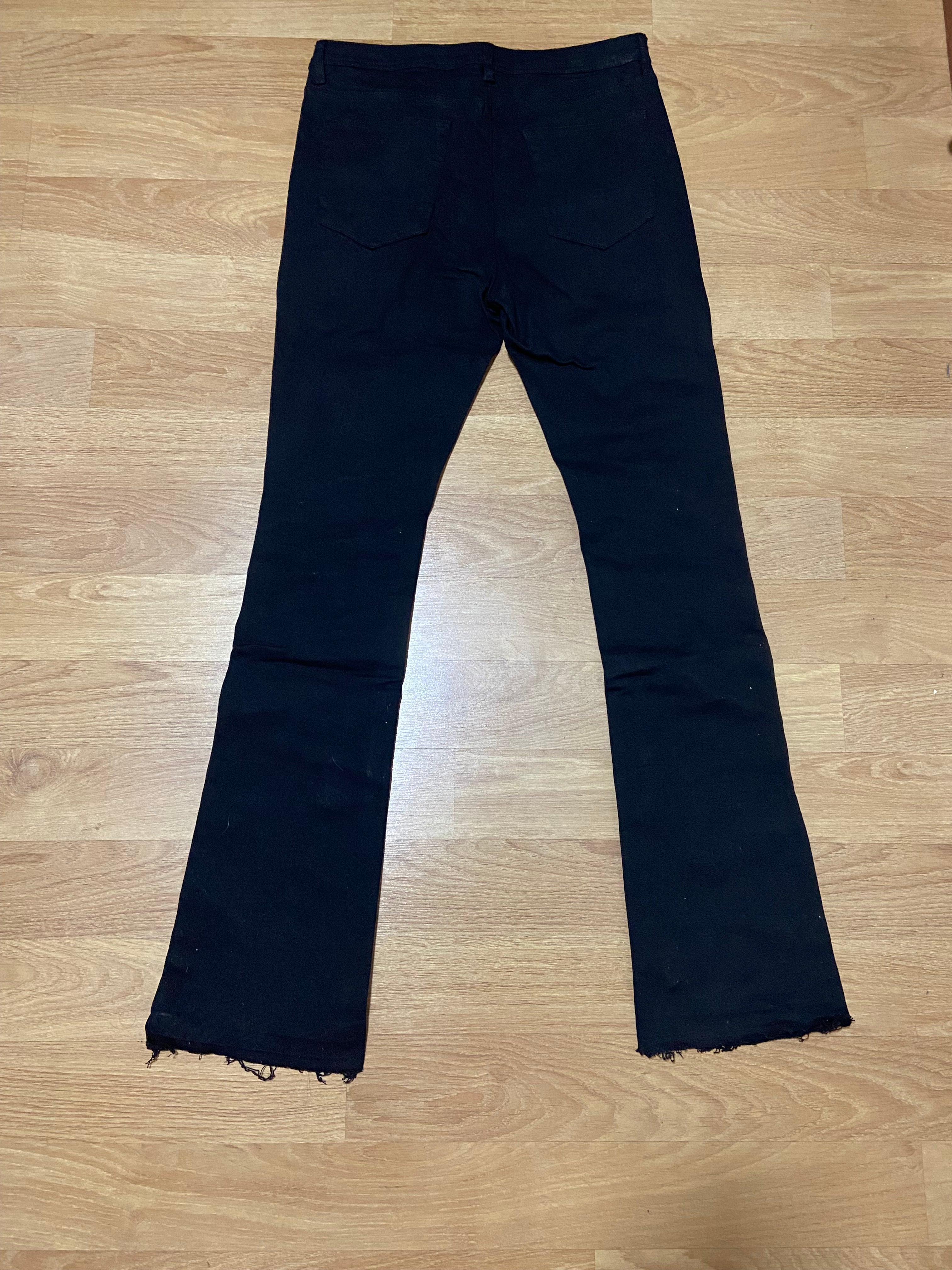 All Over Fray Stacked Skinny Flare Jeans - Black