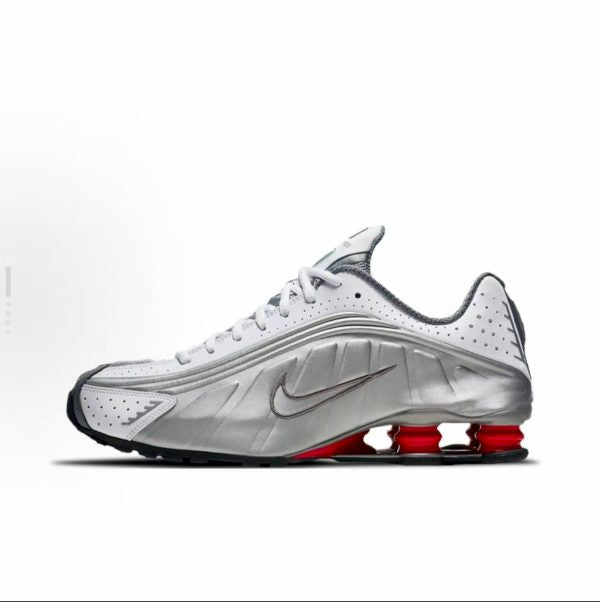 Nike Shox R4