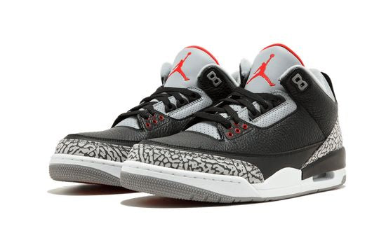 JORDAN RETRO 3 Black Cement Bred
