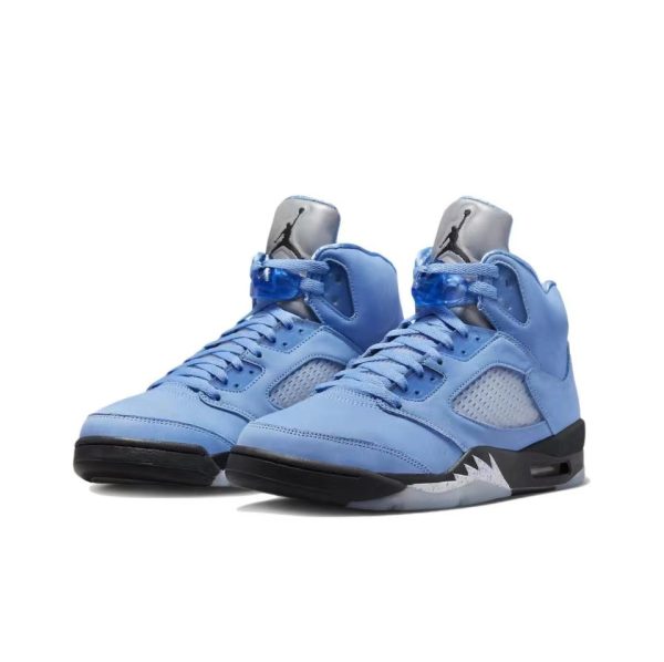 JORDAN RETRO 5 University Blue