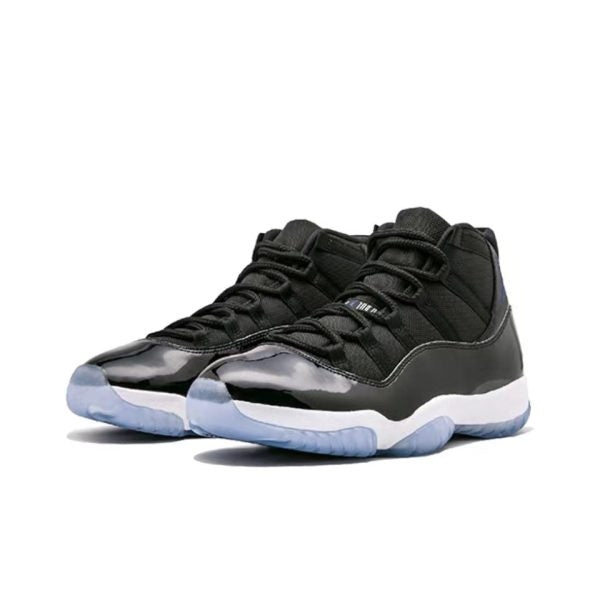 JORDAN RETRO 11 Space Jam